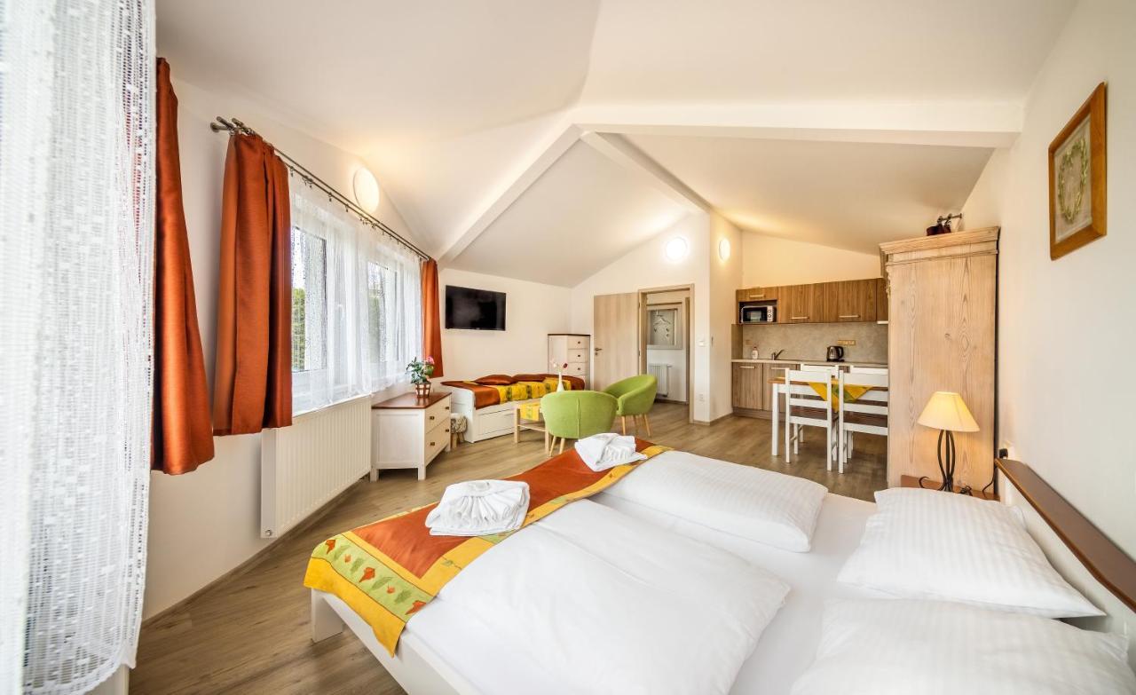 Villa Gardena Чешки Крумлов Екстериор снимка